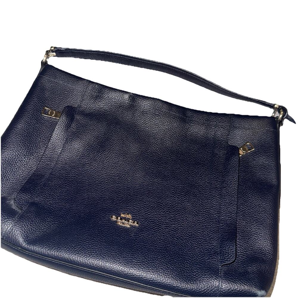 Authentic Coach LIKE NEW Navy Blue Pebbled Leather Shoulder Strap Gold Hardware - Picture 5 of 9